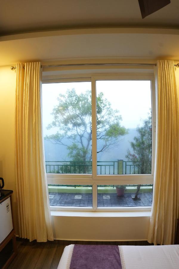 Vaga Mist Resort Vagamon Idukki Εξωτερικό φωτογραφία